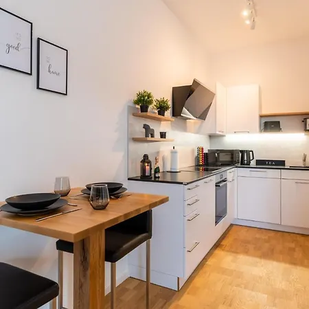 Handmade I Modern I Luxury I Kitchen I Home Office I Parkplatz Хольцгерлинген Экстерьер фото